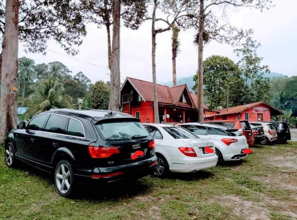 Lopoh Waterfront Budget Chalets Hulu Langat Exterior photo