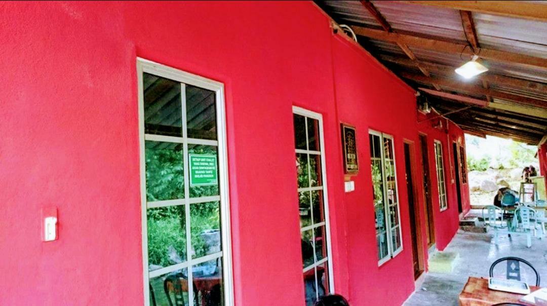 Lopoh Waterfront Budget Chalets Hulu Langat Exterior photo